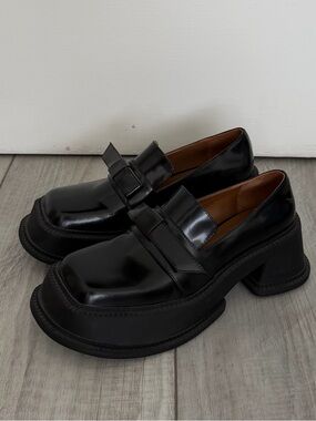 Platform bow loafers